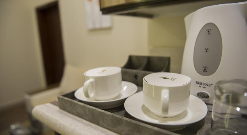 Terhal Hotel Suites Хаил Стая снимка